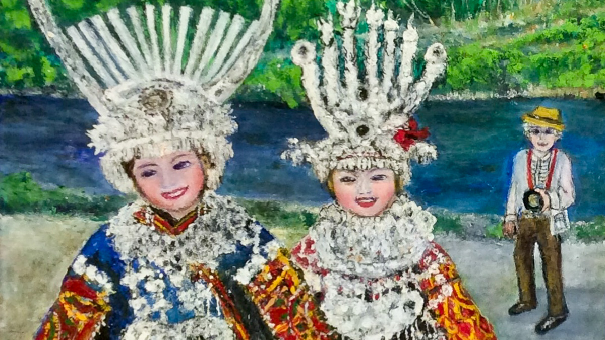 雲南省 ミャオ族 - 成人の日の娘たち